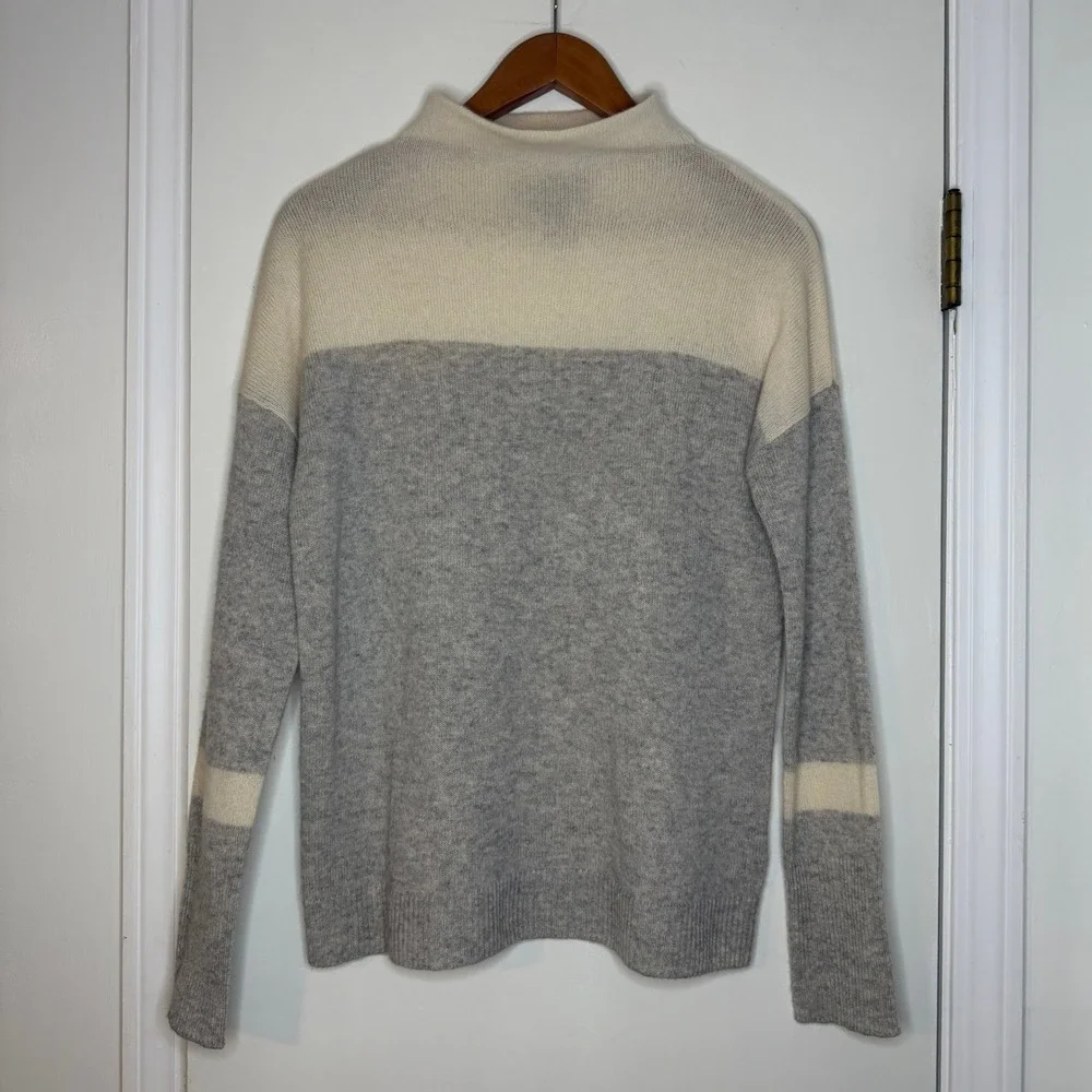 Tahari Pure Luxe 100% Cashmere Color Block Mock Neck Sweater Small